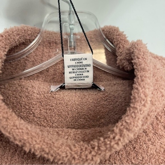 NWT If It Were Me Cozy Sherpa Fuzzy Crop Boxy Drop Shoulder Loungewear Sweater M - Picture 8 of 11